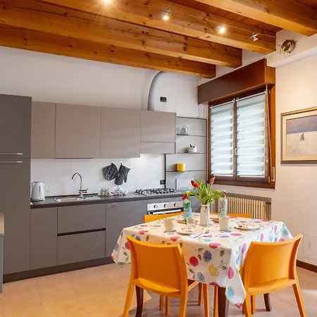 Kikosa House 公寓 *